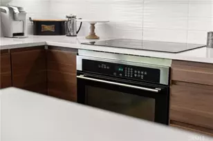 20442 Harbor Isle Ln, Huntington Beach, CA 92646 - Photo 8