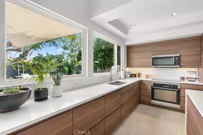 20442 Harbor Isle Lane, Huntington Beach, CA 92646 - Photo 6