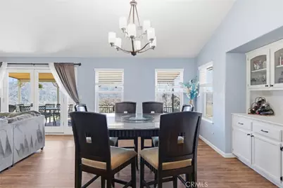 27100 Barkes Way, Tehachapi, CA 93561 - Photo 12