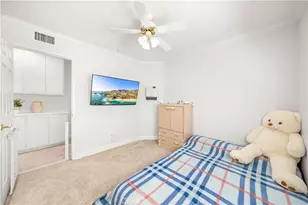 31 Via Silla, Rancho Santa Margarita, CA 92688 - Photo 36