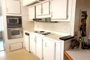 14851 Jeffrey Road, Irvine, CA 92618 - Photo 2