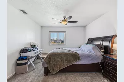 21019 Wren, Apple Valley, CA 92308 - Photo 16