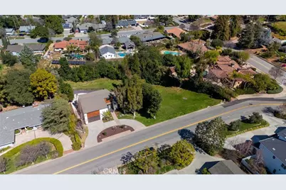 543 E Mariposa, Redlands, CA 92373 - Photo 46