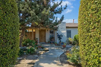 419 Irvine Avenue, Newport Beach, CA 92663 - Photo 1