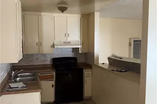 13050 Dronfield, Sylmar, CA 91342 - Photo 8