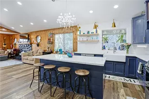 23095 Hemlock, Crestline, CA 92325 - Photo 8