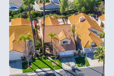 24181 Via Prima Vera, Murrieta, CA 92562 - Photo 46