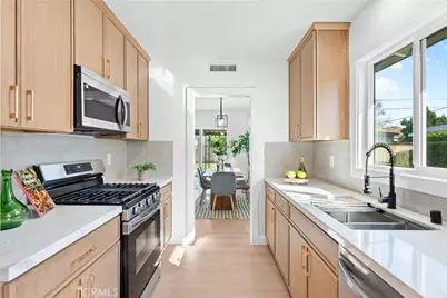 858 W Yale, Ontario, CA 91762 - Photo 10