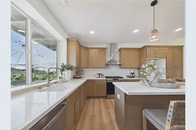 6148 Mount Angelus Drive, Los Angeles, CA 90042 - Photo 12