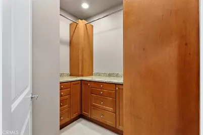 18452 Carnaby, Huntington Beach, CA 92648 - Photo 30