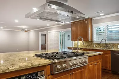 18452 Carnaby, Huntington Beach, CA 92648 - Photo 2