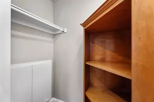 18452 Carnaby, Huntington Beach, CA 92648 - Photo 38