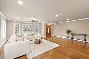 18452 Carnaby, Huntington Beach, CA 92648 - Photo 4