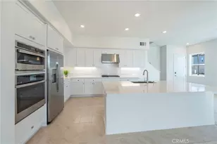 121 Baluster, Irvine, CA 92618 - Photo 10
