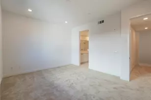 121 Baluster, Irvine, CA 92618 - Photo 36