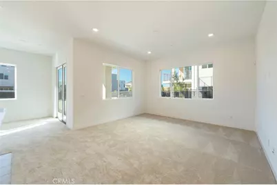 121 Baluster, Irvine, CA 92618 - Photo 6