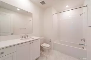 121 Baluster, Irvine, CA 92618 - Photo 16