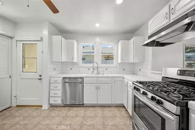 12132 Herbert, Los Angeles, CA 90066 - Photo 18