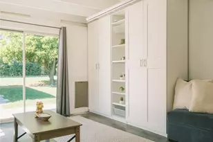 801 N Myers, Burbank, CA 91506 - Photo 16