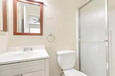 646 Nebraska, Long Beach, CA 90802 - Photo 8