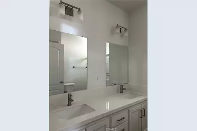 1585 Cherry #100, Oxnard, CA 93033 - Photo 14