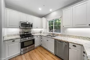 9 Flowerdale, Ladera Ranch, CA 92694 - Photo 16