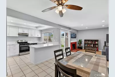 5442 Villa #4, Cypress, CA 90630 - Photo 6