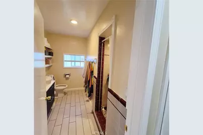 639 N Carleton, Anaheim, CA 92801 - Photo 18