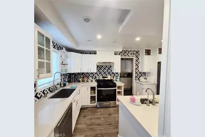 639 N Carleton, Anaheim, CA 92801 - Photo 6