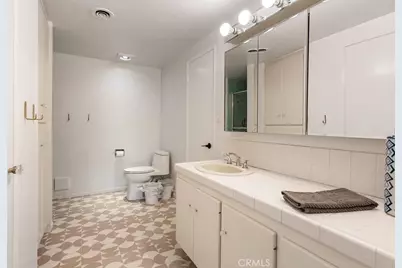 2284 Redlands Drive, Newport Beach, CA 92660 - Photo 24