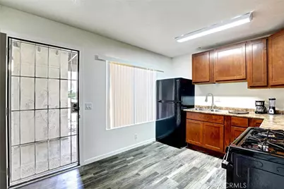 1466 Cabrillo Park #C, Santa Ana, CA 92701 - Photo 2