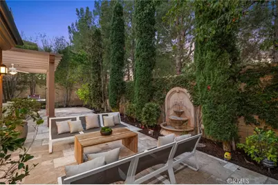 64 Tesoro, Irvine, CA 92618 - Photo 2