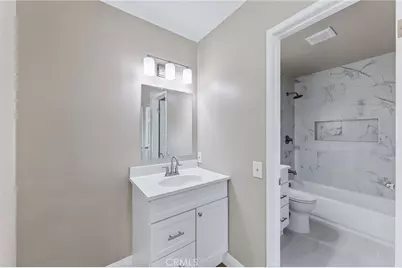 241 W Alton Avenue #B, Santa Ana, CA 92707 - Photo 10