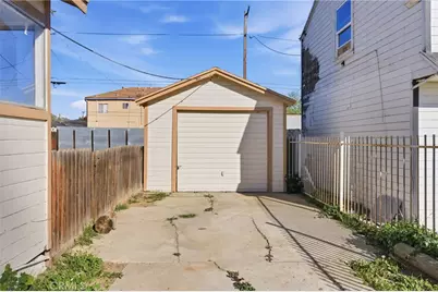 1600 Hurrle, Bakersfield, CA 93308 - Photo 2