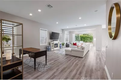 120 Gemini, Irvine, CA 92618 - Photo 4