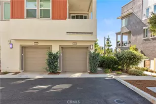 131 Mirth, Irvine, CA 92618 - Photo 2