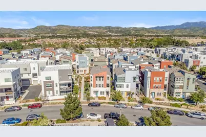 131 Mirth, Irvine, CA 92618 - Photo 34