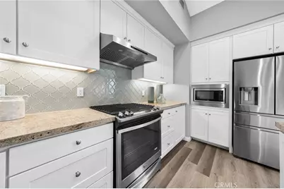 202 Bishop Landing, Irvine, CA 92620 - Photo 6