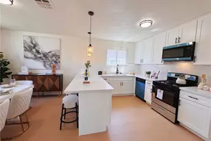 8633 Cimarron St, Los Angeles, CA 90047 - Photo 6