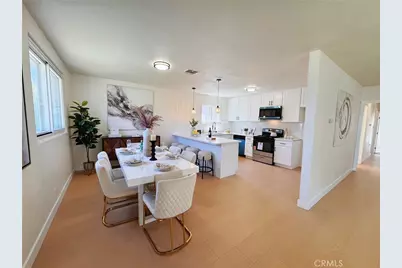8633 Cimarron Street, Los Angeles, CA 90047 - Photo 8