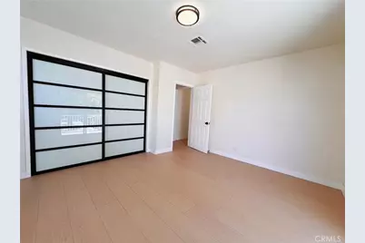 8633 Cimarron Street, Los Angeles, CA 90047 - Photo 14