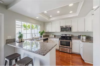 32 Goldenbush, Irvine, CA 92604 - Photo 10