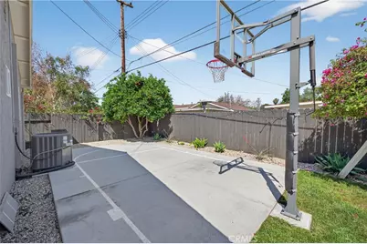 2225 E Grove Avenue, Orange, CA 92867 - Photo 56