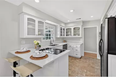 2225 E Grove Avenue, Orange, CA 92867 - Photo 22