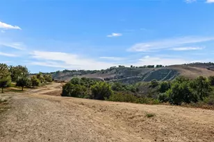 104 Seacountry Ln, Rancho Santa Margarita, CA 92688 - Photo 36
