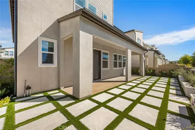 333 Sora, Irvine, CA 92618 - Photo 4