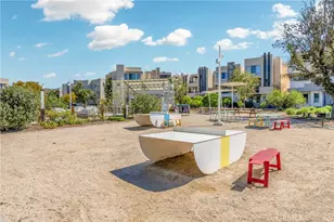 104 Interval, Irvine, CA 92618 - Photo 36