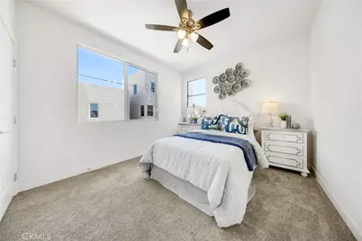104 Interval, Irvine, CA 92618 - Photo 18