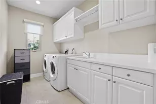 79 Thornapple, Irvine, CA 92620 - Photo 30