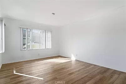 127 W Zane Street, Long Beach, CA 90805 - Photo 4